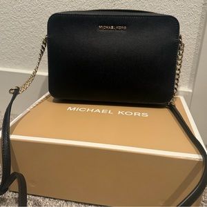 Michael Kors Crossbody